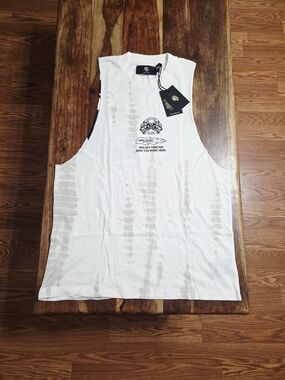 Darc Sport Men's "Established" Cream Serpent Tommy Muscle Tee. Size Large.